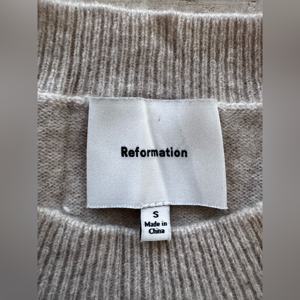 REFORMATION Lian Cashmere Greige  Sweater S - Picture 12 of 12